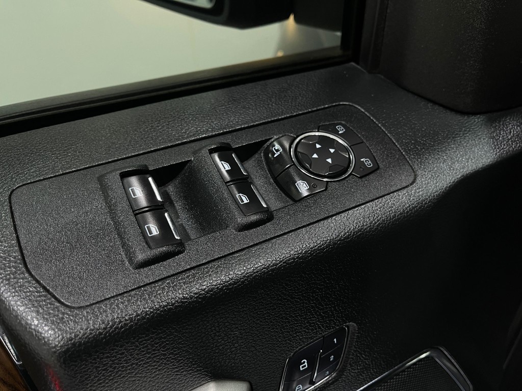 2015 Ford F-150 Image 15