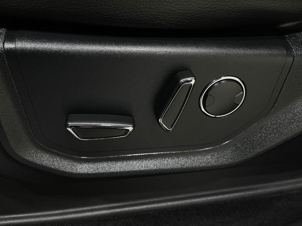 2015 Ford F-150 Image 16