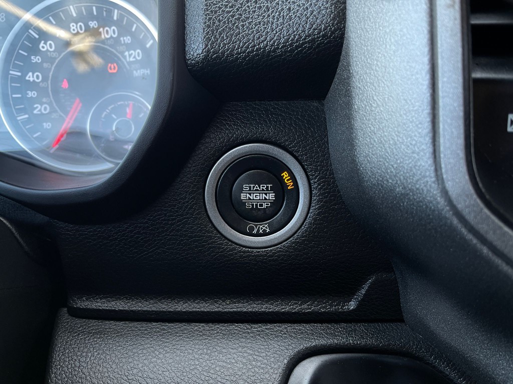 2023 RAM 2500 Image 18