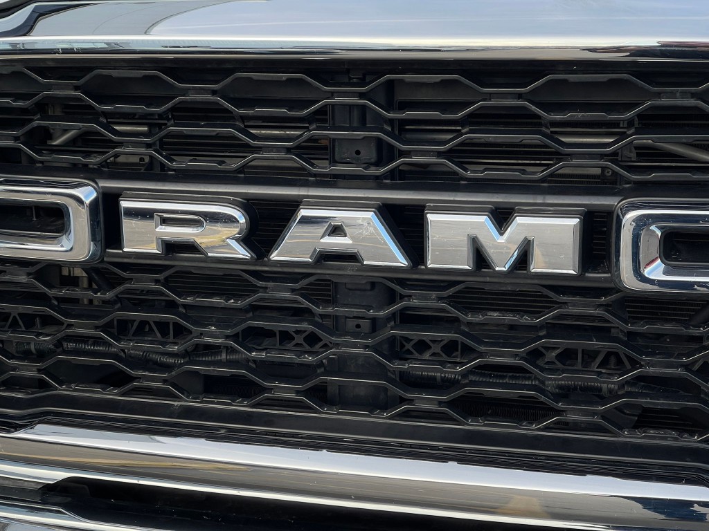 2023 RAM 2500 Image 35
