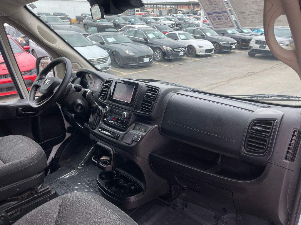 2022 RAM Promaster Image 17