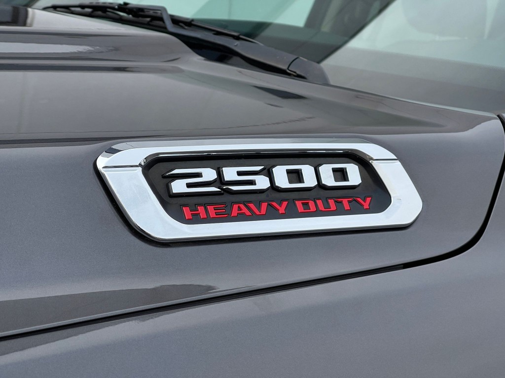 2019 RAM 2500 Image 36