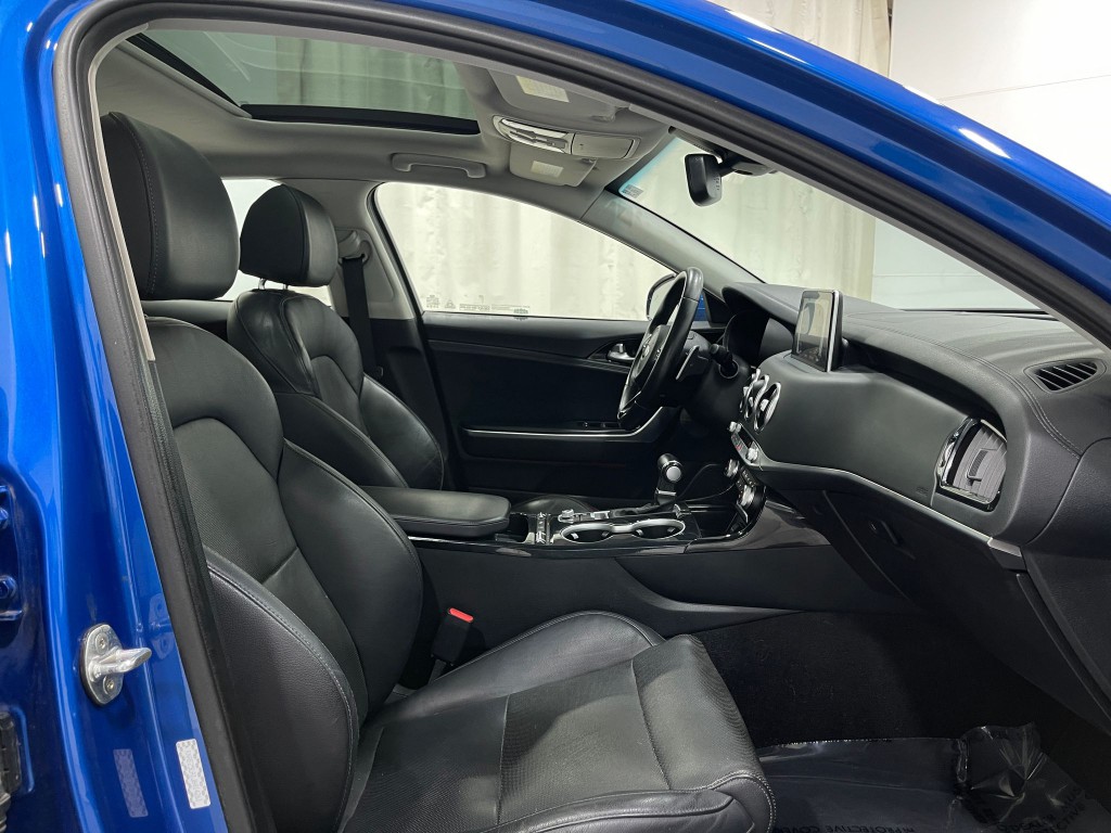 2018 Kia Stinger Image 31