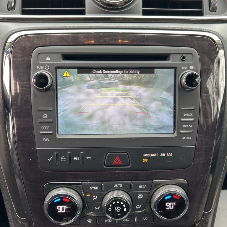 2017 Buick Enclave Image 12