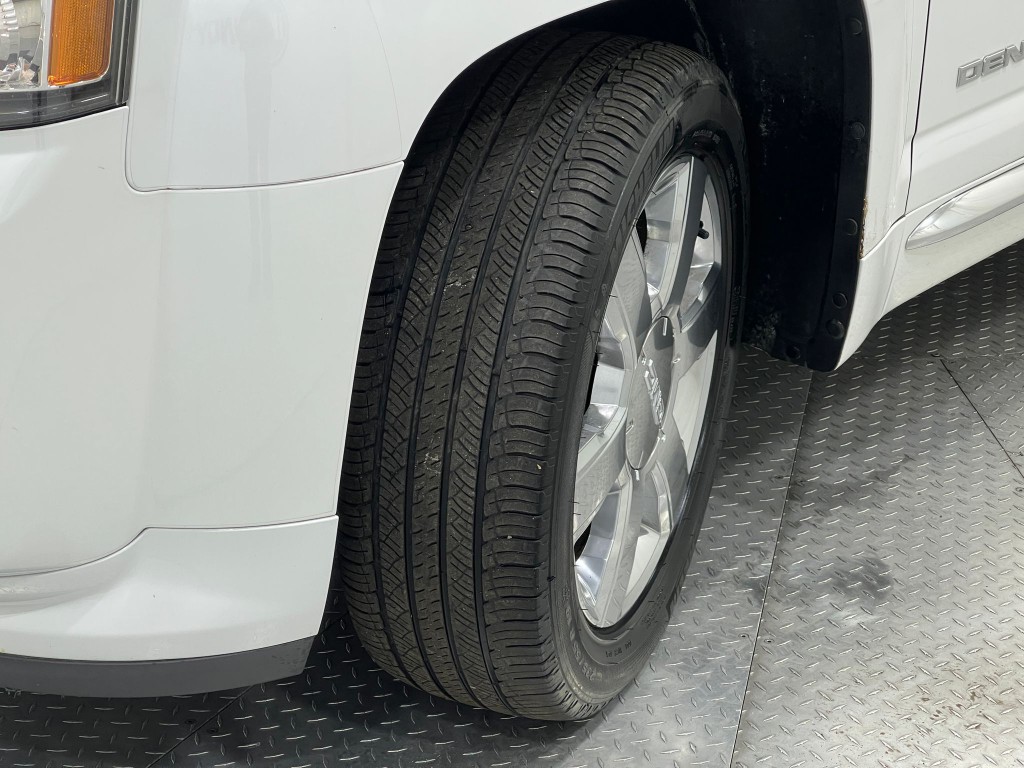 2015 GMC Terrain Image 35