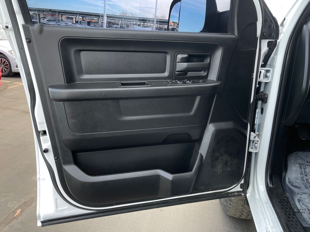 2021 RAM 2500 Image 11