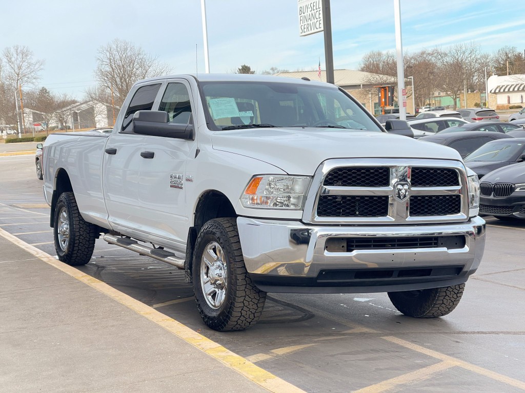 2018 RAM 2500 Image 2