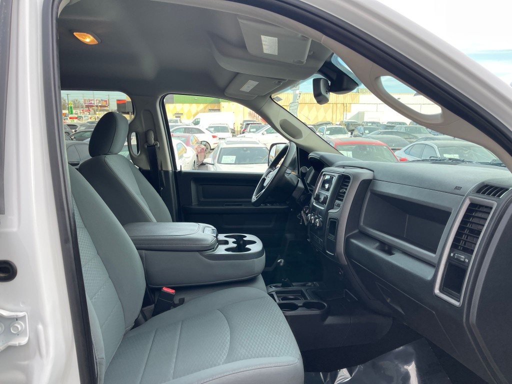 2018 RAM 2500 Image 27