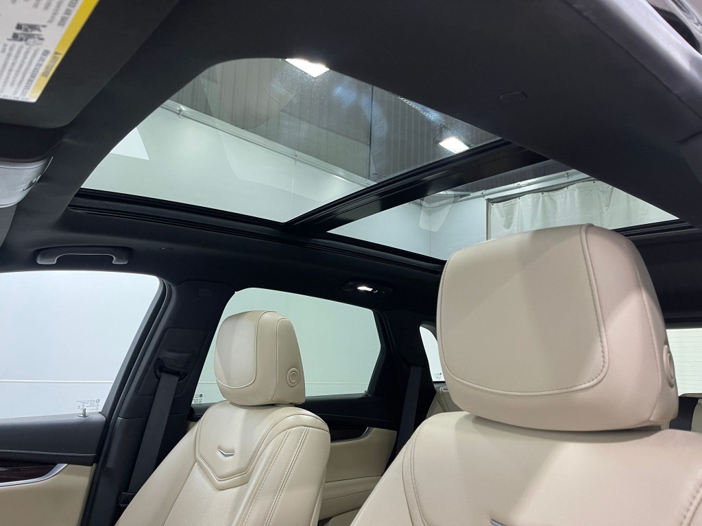 2018 Cadillac XT5 Image 12