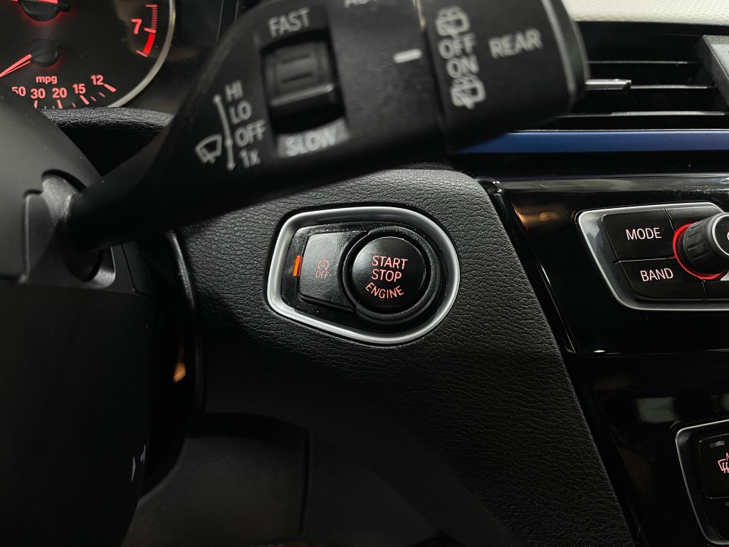 2017 BMW X1 Image 22