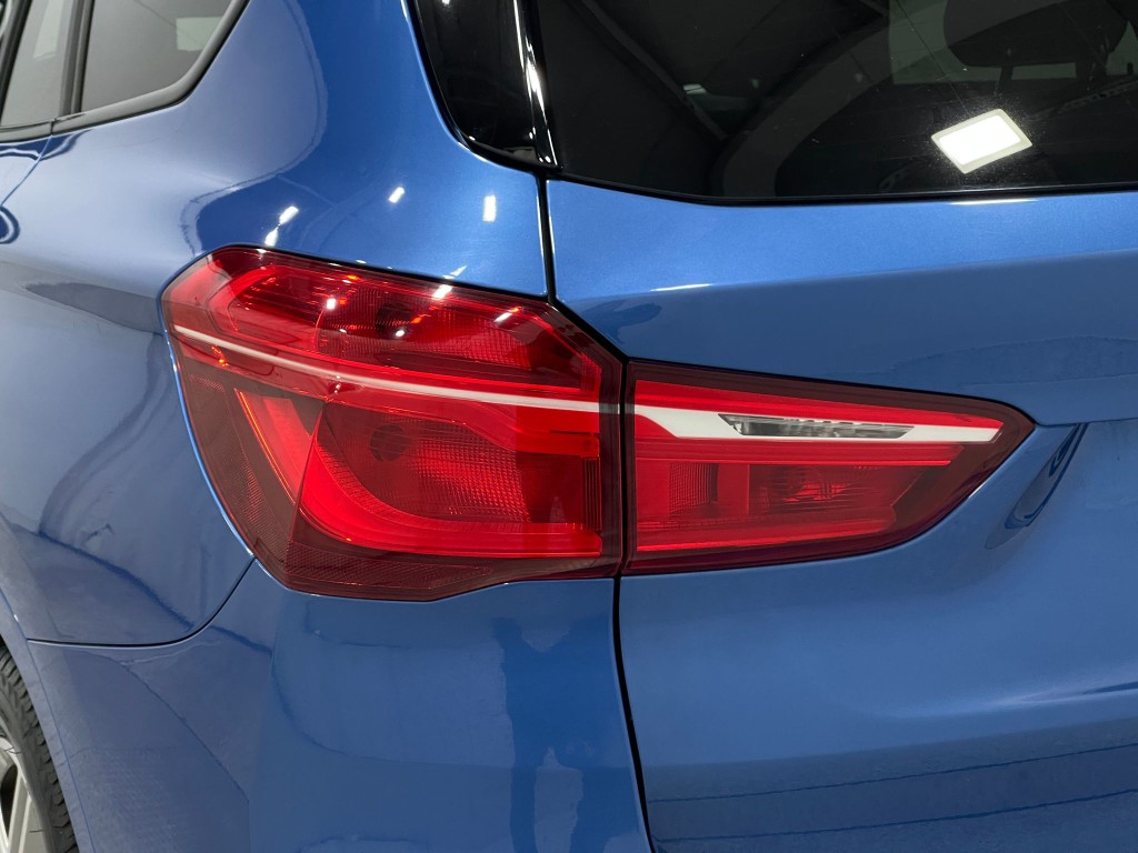 2017 BMW X1 Image 35