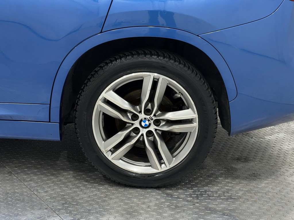 2017 BMW X1 Image 36