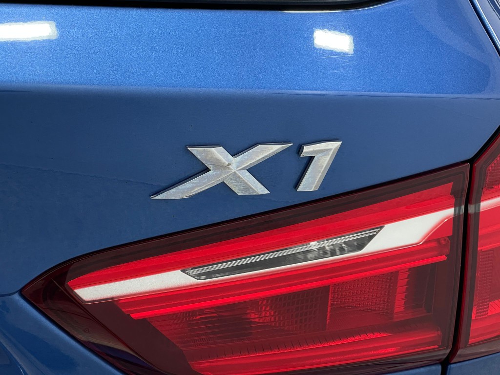 2017 BMW X1 Image 41