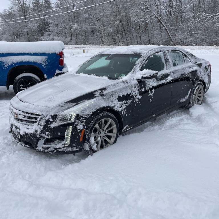 2017 Cadillac CTS Image 2