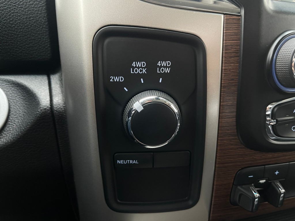 2016 RAM 2500 Image 28