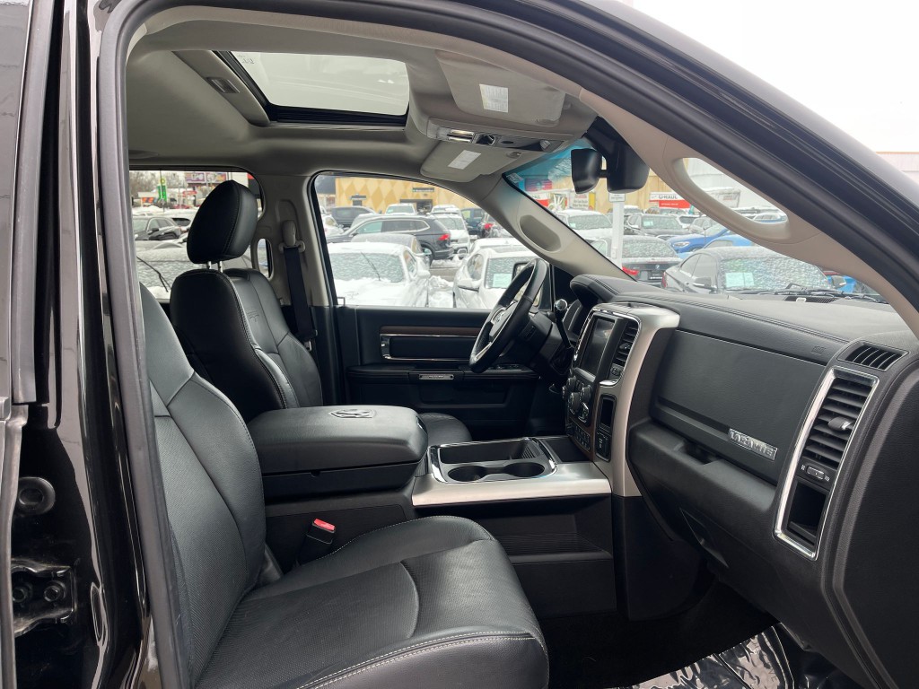 2016 RAM 2500 Image 31