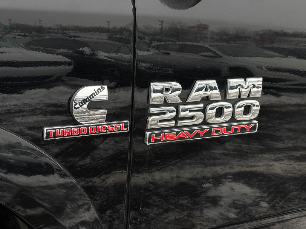 2016 RAM 2500 Image 38