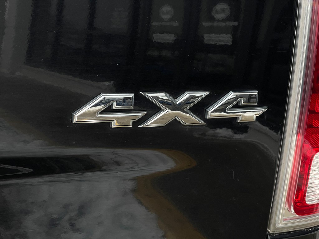 2016 RAM 2500 Image 40