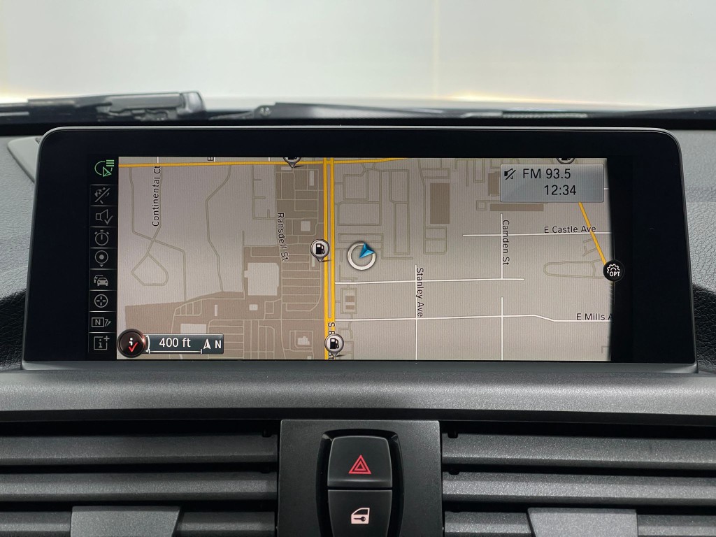 2016 BMW 2 Series Image 10