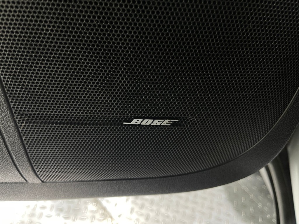 2015 GMC Acadia Image 16