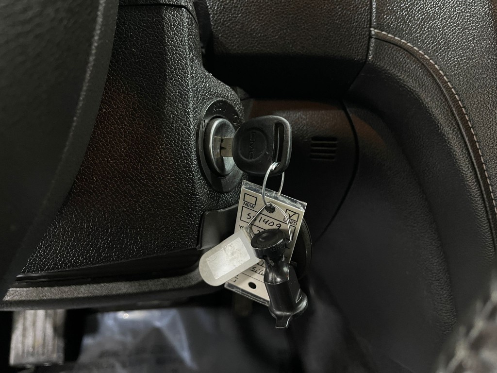 2015 GMC Acadia Image 21