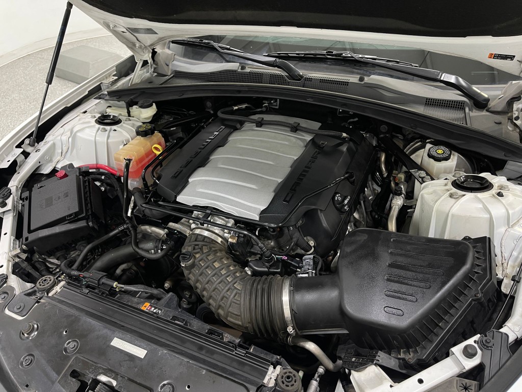 2022 Chevrolet Camaro Image 25