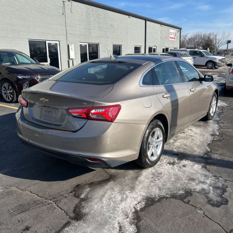 2022 Chevrolet Malibu Image 5