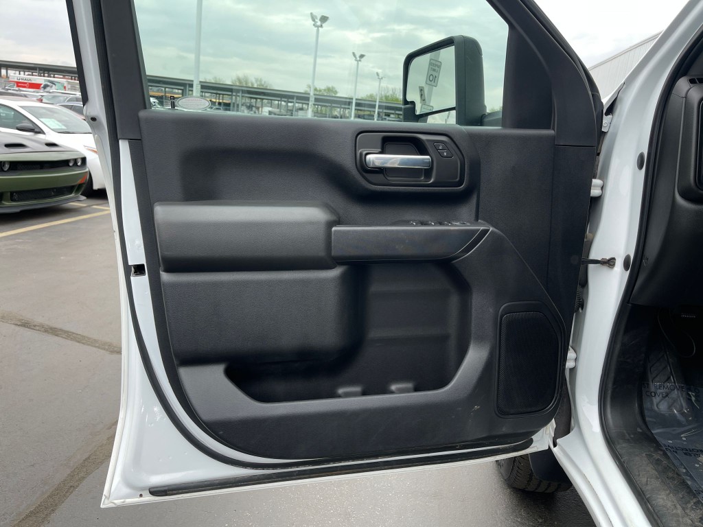 2021 Chevrolet Silverado 1500 Image 12