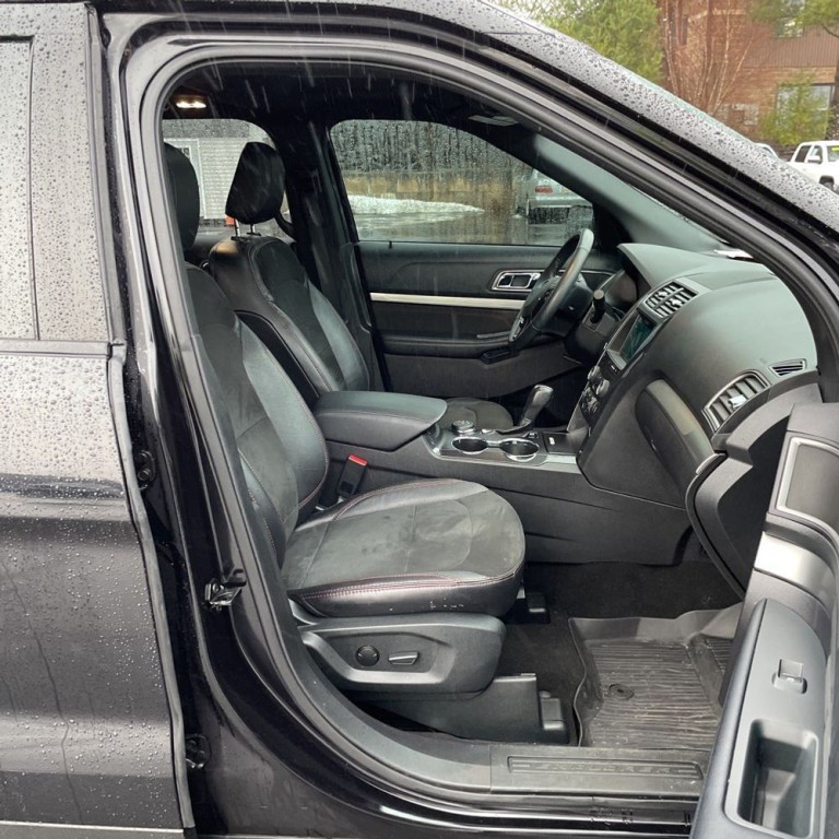 2019 Ford Explorer Image 6