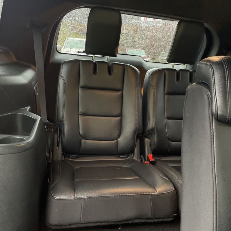 2019 Ford Explorer Image 15