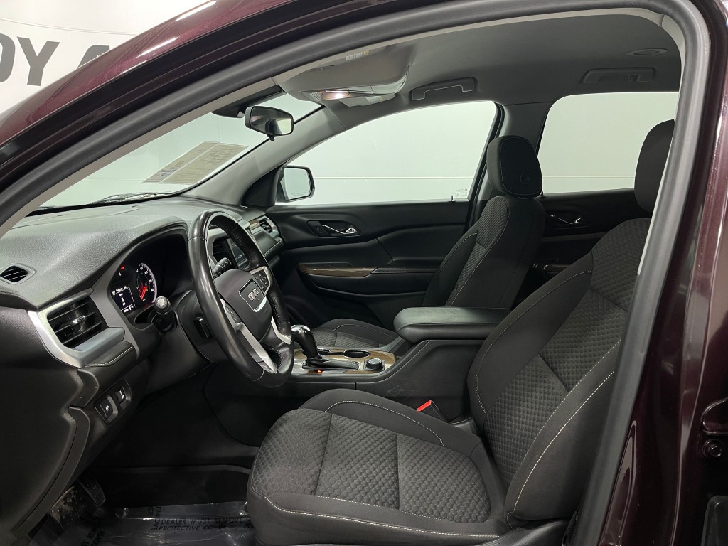 2018 GMC Acadia Image 12