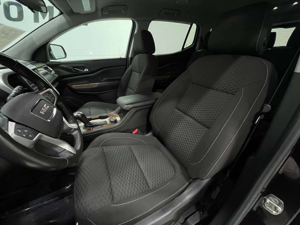 2018 GMC Acadia Image 13