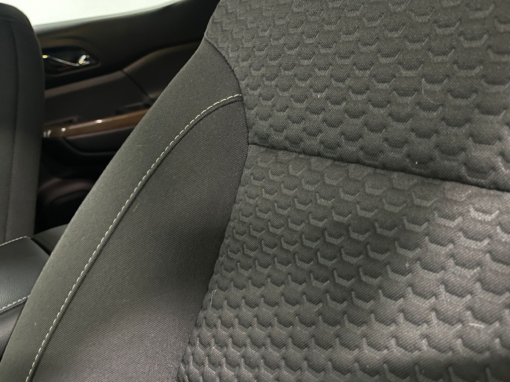 2018 GMC Acadia Image 17