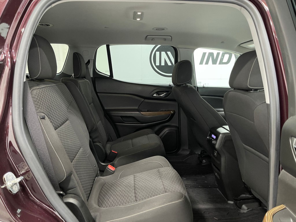 2018 GMC Acadia Image 32