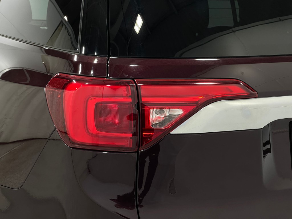 2018 GMC Acadia Image 35