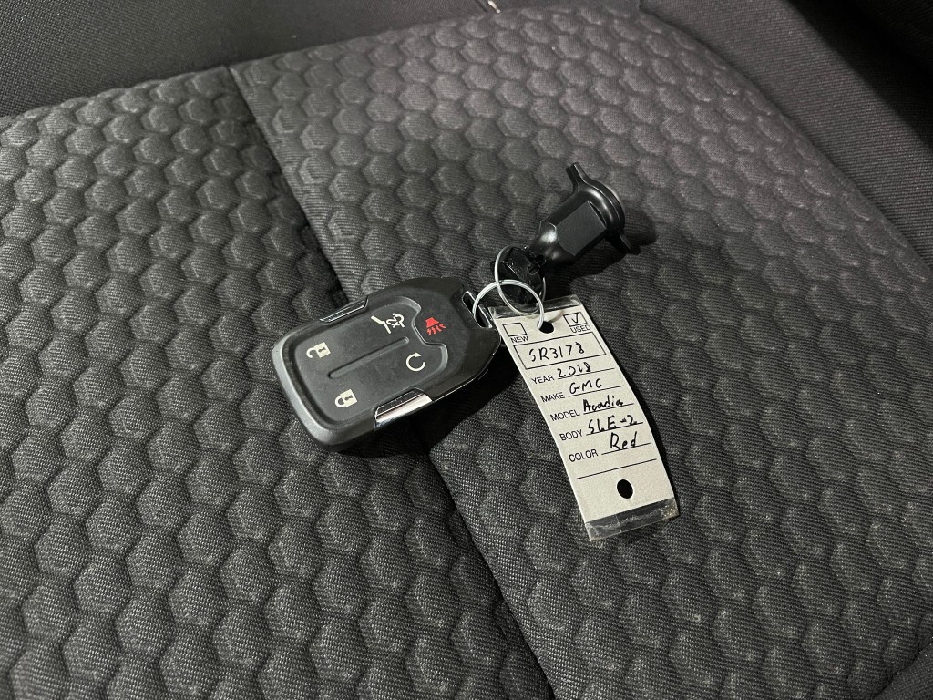 2018 GMC Acadia Image 38