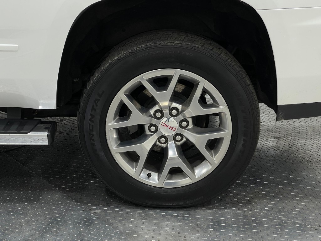 2018 GMC Yukon Image 39