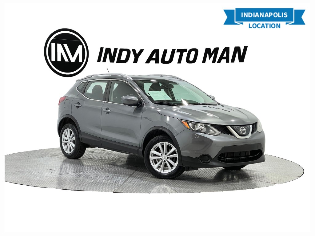 2018 Nissan Rogue Image 1