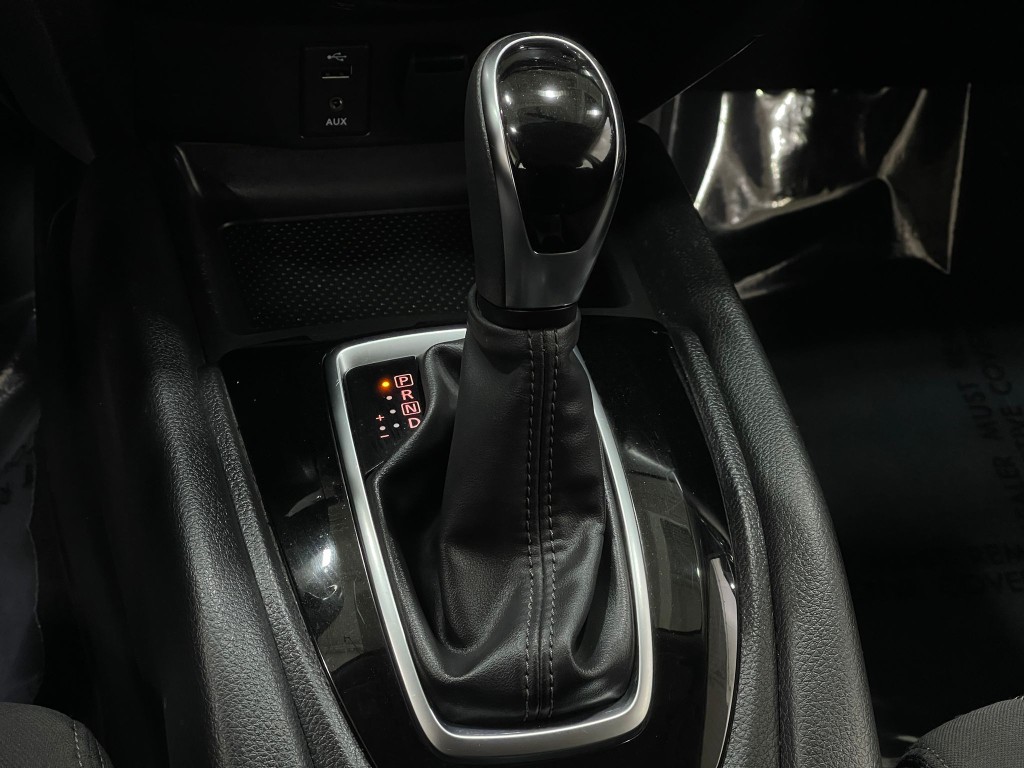 2018 Nissan Rogue Image 26