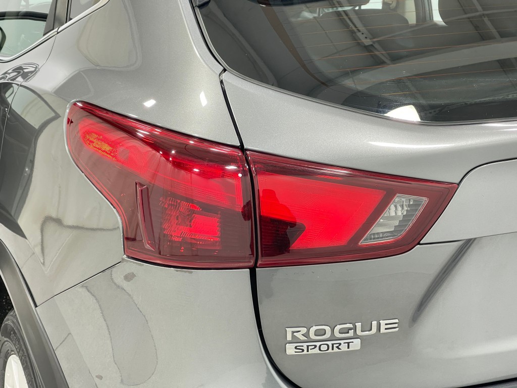 2018 Nissan Rogue Image 31