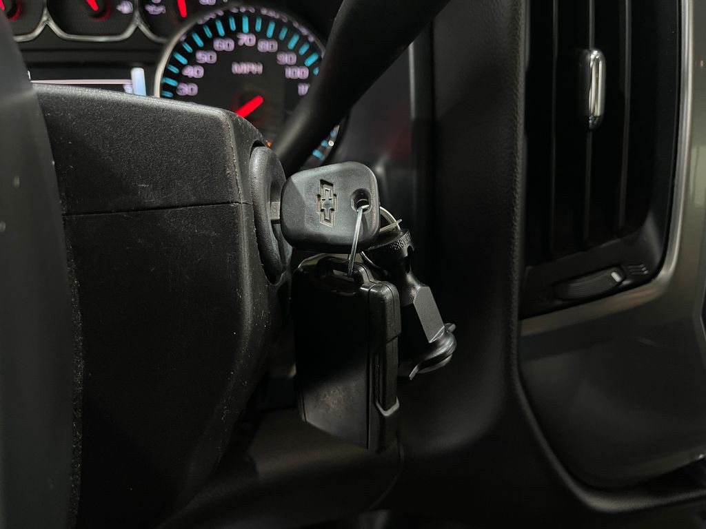 2018 Chevrolet Silverado 1500 Image 21