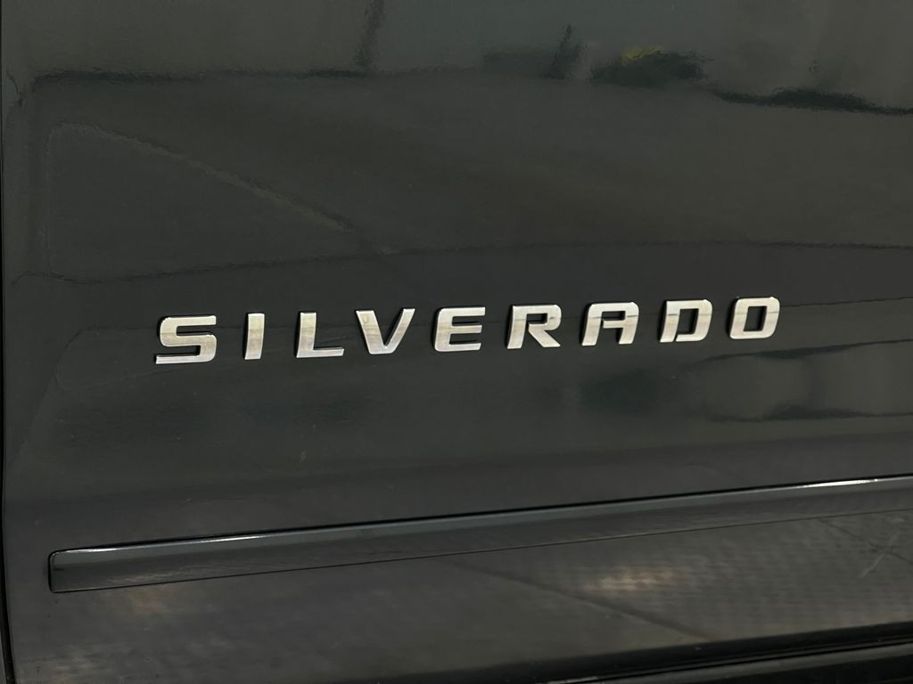 2018 Chevrolet Silverado 1500 Image 38