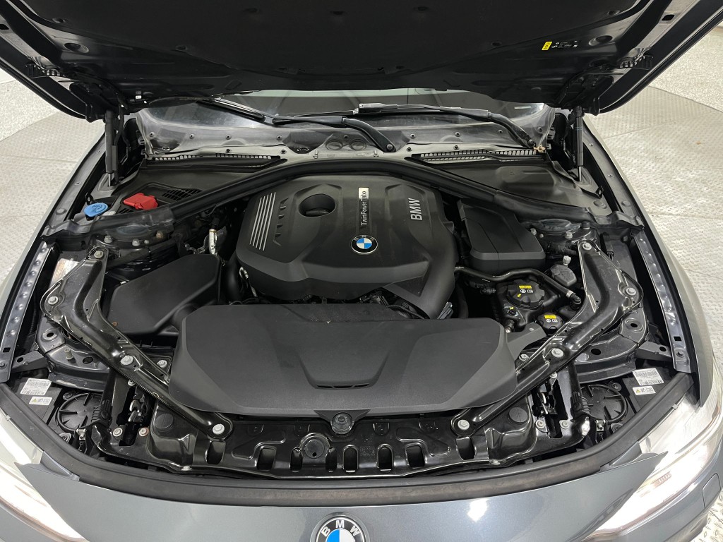 2017 BMW 4 Series Image 23