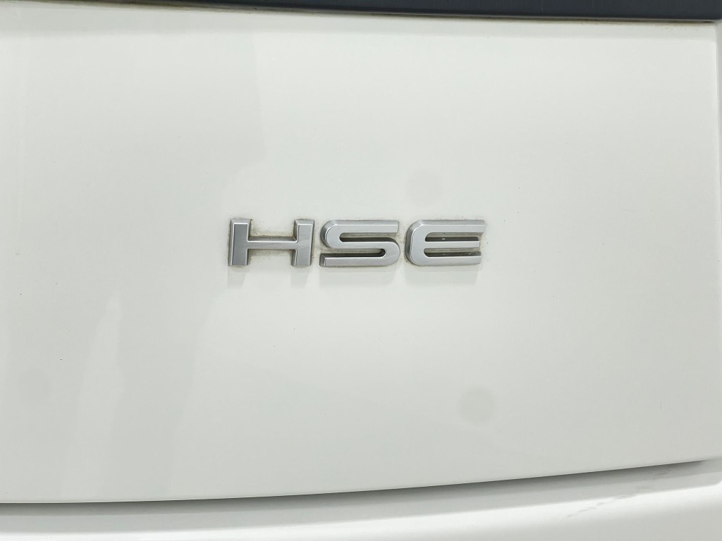 2017 Land Rover Range Rover Image 41