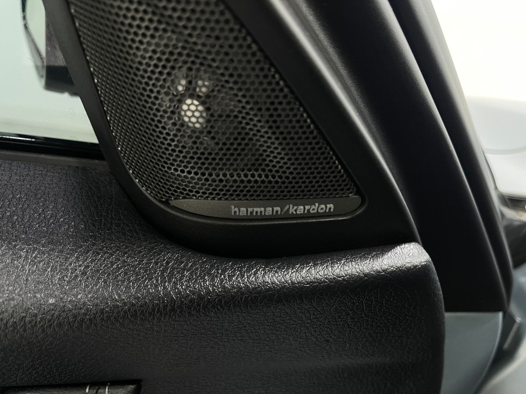 2015 BMW M3 Image 18