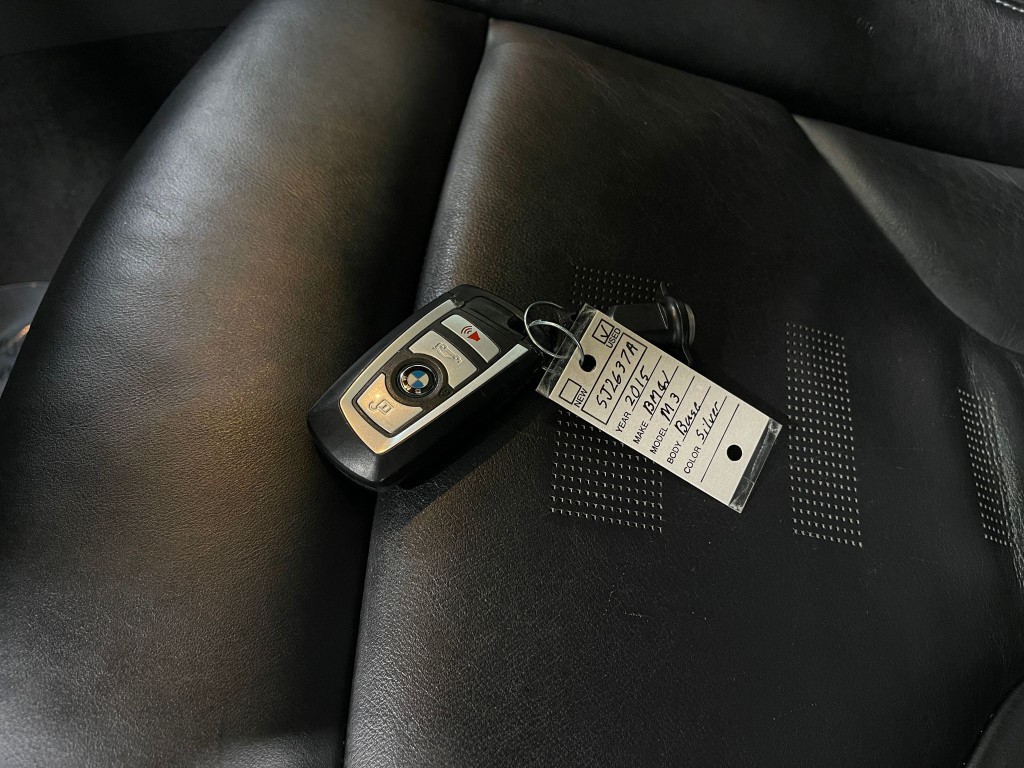 2015 BMW M3 Image 39