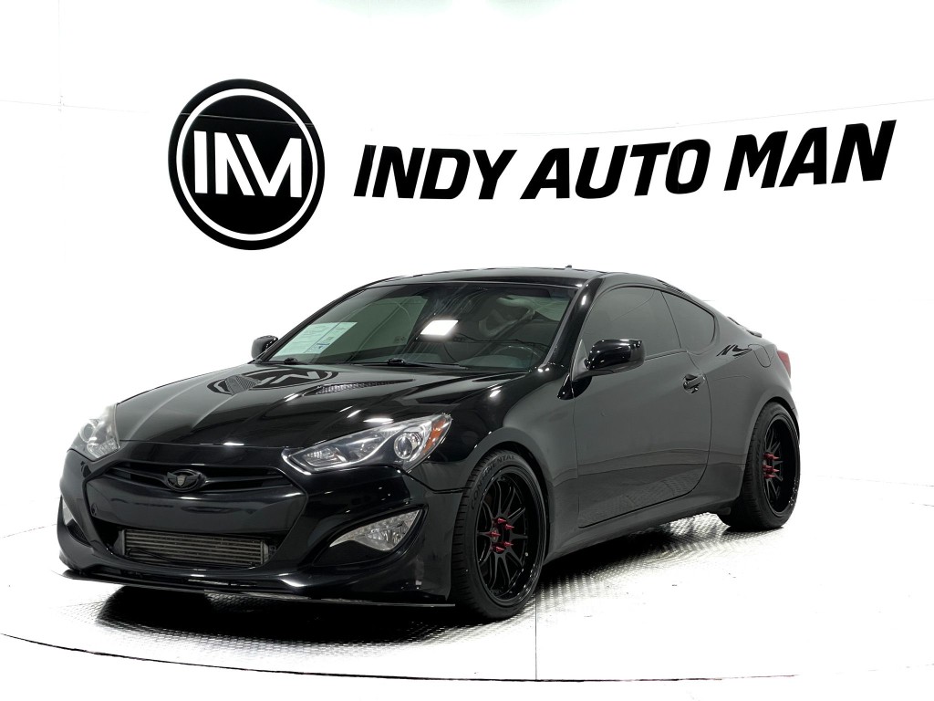 2014 Hyundai Genesis Image 8