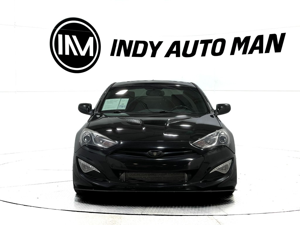 2014 Hyundai Genesis Image 9