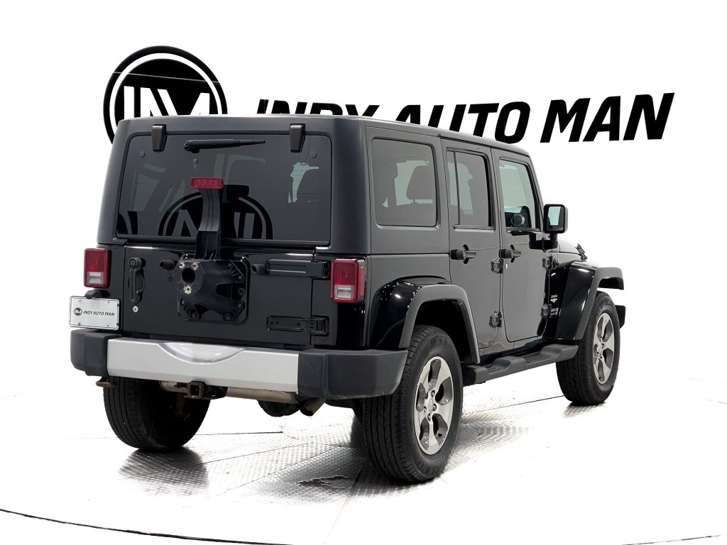 2012 Jeep Wrangler Image 4