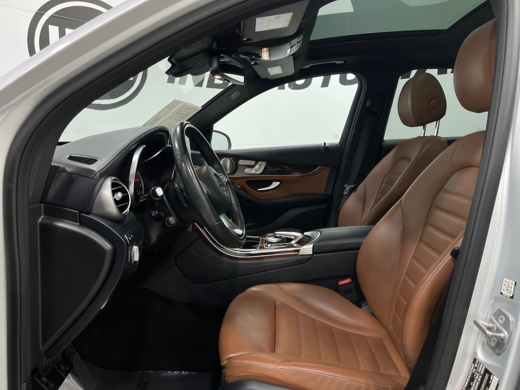 2019 Mercedes-Benz GLC-Class Image 13